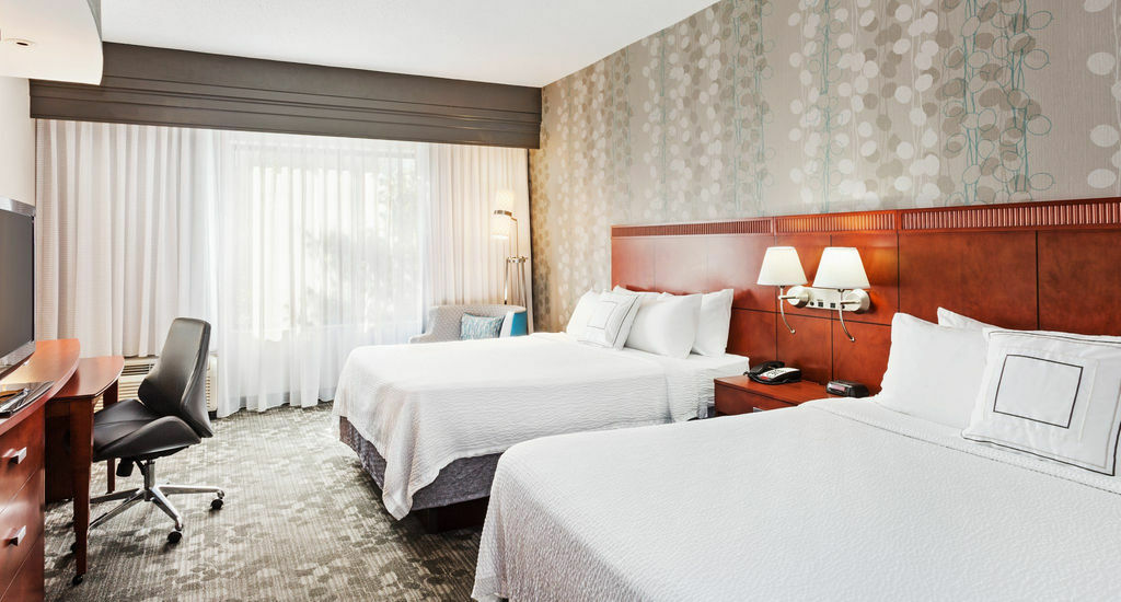 Courtyard By Marriott Knoxville Airport Alcoa Exterior photo